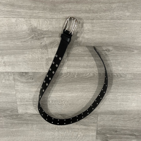 Black Belt - Picture 2 of 4